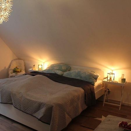 Ferienwohnung Im Tuermchen Oberfell Екстер'єр фото
