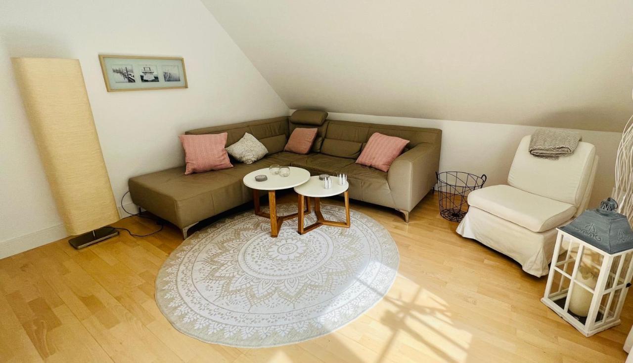 Ferienwohnung Im Tuermchen Oberfell Екстер'єр фото