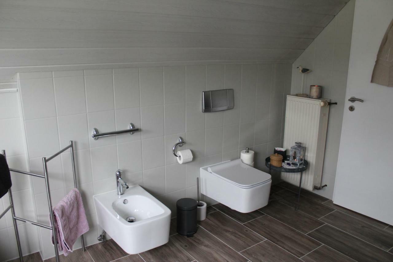 Ferienwohnung Im Tuermchen Oberfell Екстер'єр фото