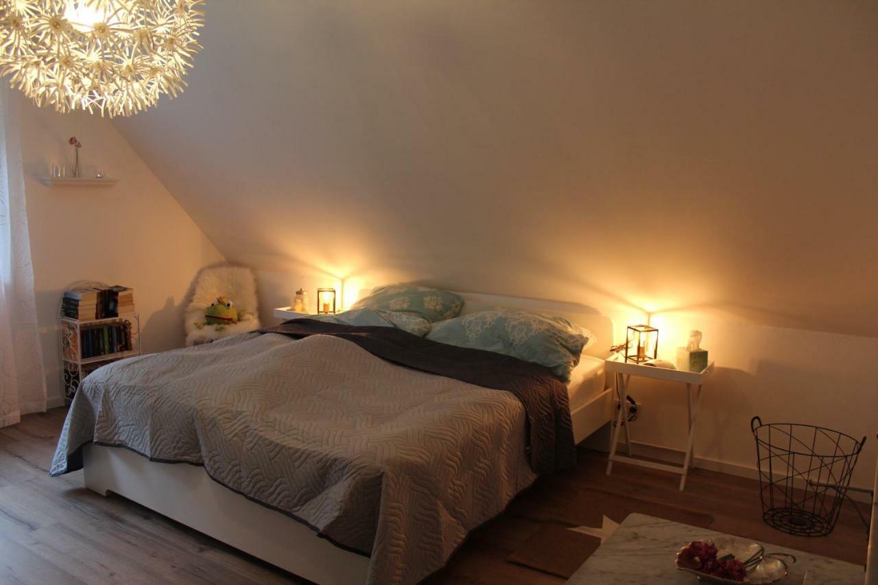 Ferienwohnung Im Tuermchen Oberfell Екстер'єр фото
