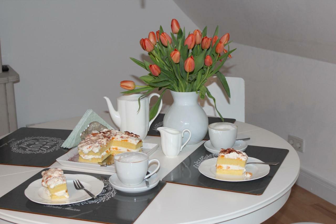 Ferienwohnung Im Tuermchen Oberfell Екстер'єр фото